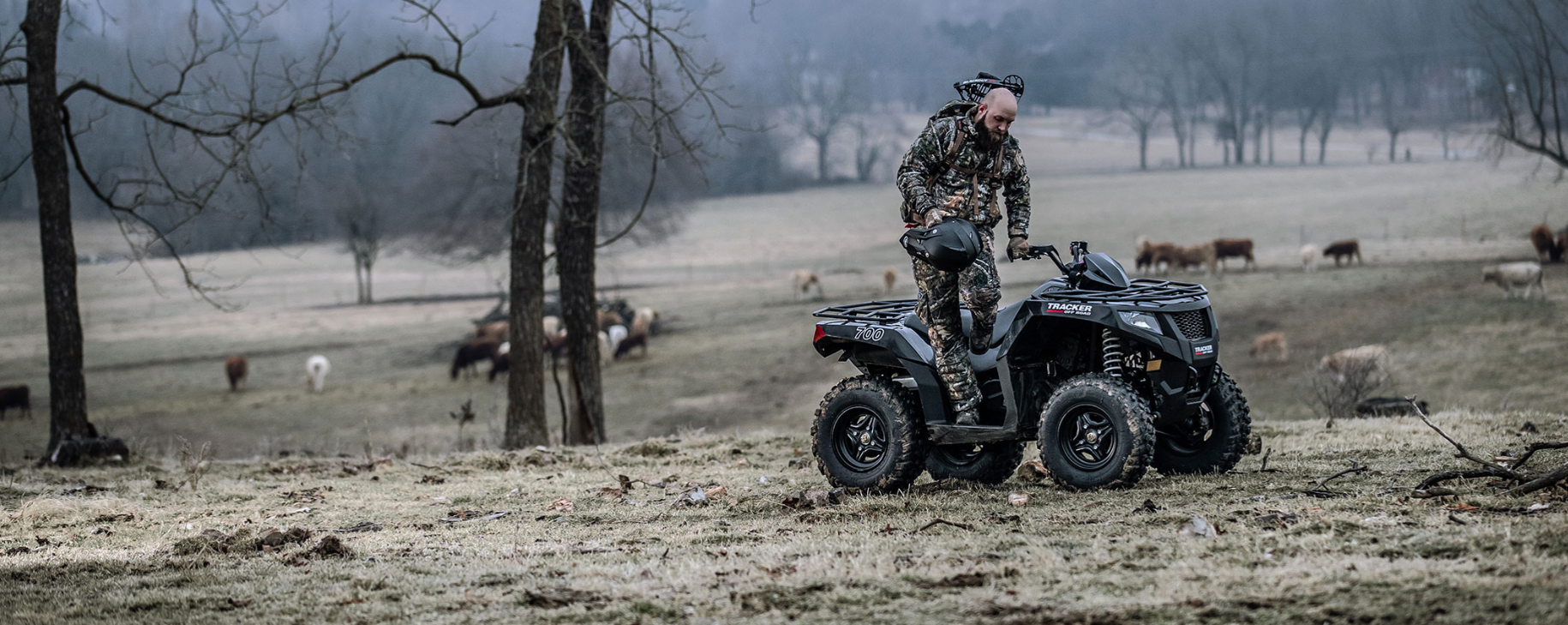 atv 2021 Tracker Off Road 700 EPS Black Edition Black Edition Exclusive Auto Marine side by side utv