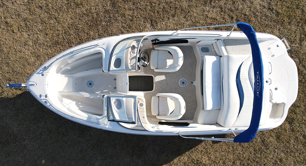 2007 Tahoe Q7i Sport Pre-owned boat Exclusive Auto Marine BowRider Fiberglass boat power boat stern