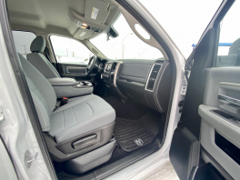 2019 Ram 1500 Classic SLT Crew Cab Pre-owned Vehicle Exclusive Auto Marine Used Vehicle 