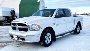 2019 Ram 1500 Classic SLT Crew Cab Pre-owned Vehicle Exclusive Auto Marine Used Vehicle 