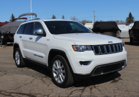 2017 Jeep Grand Cherokee Limited 4x4  Exclusive Auto Marine  pre-owned SUV 