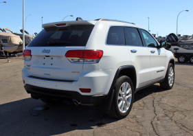 2017 Jeep Grand Cherokee Limited 4x4  Exclusive Auto Marine  pre-owned SUV 