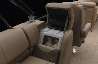 2022 Regency 230 DL3 Luxury pontoon power boat outboard motor