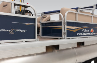 2022 Suntracker BASS BUGGY® 16 XL SELECT Exclusive Auto Marine pontoon boat powerboat fishing boat