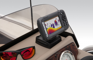 2022 Suntracker BASS BUGGY® 16 XL SELECT Exclusive Auto Marine pontoon boat powerboat fishing boat