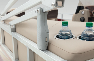 2022 Suntracker BASS BUGGY® 18 DLX Exclusive Auto Marine pontoon boat  power boat fishing boat