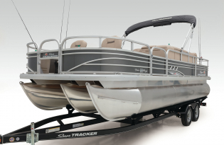 2022 Suntracker Fishin' Barge 22 XP3 Exclusive Auto Marine fishing pontoon power boat outboard