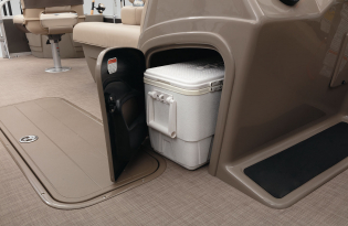 2022 Suntracker Fishin' Barge 22 XP3 Exclusive Auto Marine fishing pontoon power boat outboard