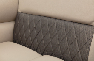 2022 Suntracker Fishin' Barge 22 XP3 Exclusive Auto Marine fishing pontoon power boat outboard