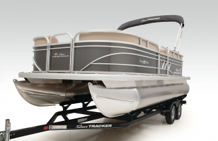 2022 Suntracker Party Barge 20 Exclusive Auto Marine recreational pontoon power boat outboard