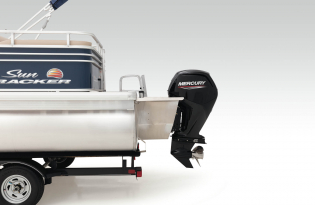 2022 SunTracker Party Barge 22 RF XP3 Exclusive Auto Marine recreational pontoon aluminum power boats outboard