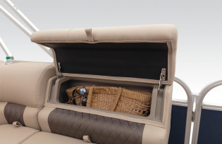 2022 SunTracker Party Barge 22 RF XP3 Exclusive Auto Marine recreational pontoon aluminum power boats outboard