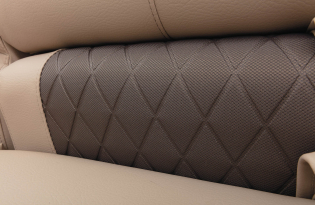 2022 SunTracker Party Barge 22 RF XP3 Exclusive Auto Marine recreational pontoon aluminum power boats outboard