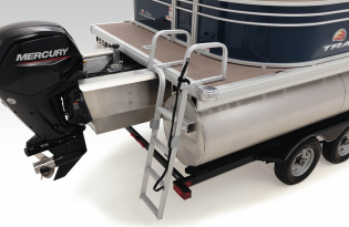 2022 SunTracker Party Barge 22 RF XP3 Exclusive Auto Marine recreational pontoon aluminum power boats outboard