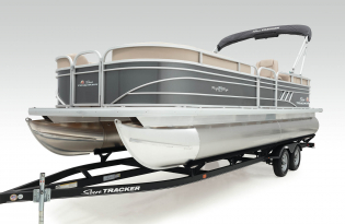 2022 SunTracker Party Barge 24 RF Exclusive Auto Marine recreational pontoon aluminum power boats outboard