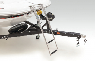 2022 Tahoe 1950 Fiberglass Runabout Bowrider Power Boat Exclusive Auto Marine Outboard Deck Series