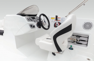 2022 Tahoe 1950 Fiberglass Runabout Bowrider Power Boat Exclusive Auto Marine Outboard Deck Series