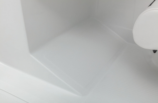 2022 Tahoe 1950 Fiberglass Runabout Bowrider Power Boat Exclusive Auto Marine Outboard Deck Series