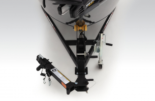 2022 TRACKER Pro Guide V-16 SC Exclusive Auto Marine fishing boat outboard