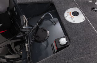 2022 TRACKER Pro Guide V-16 SC Exclusive Auto Marine fishing boat outboard