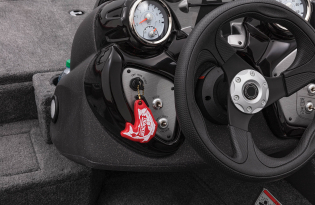 2022 Tracker PRO TEAM 175 TXW Exclusive Auto Marine mod-v aluminum fishing boat power boat outboard motor