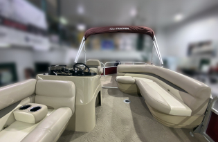 2014 SunTracker Party Barge 22 XP3 Pre-owned boat Exclusive Auto Marine used pontoon