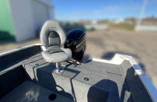 2019 Tracker ProGuide 165 WalkThru Pre-owned boats Exclusive Auto Marine aluminum fishing outboard power boat