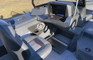 2021 Tracker Targa V18 Combo Pre-owned Boat Exclusive Auto Marine  Deep V fishing boat power boat outboard motor