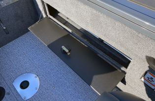 2021 Tracker Targa V18 Combo Pre-owned Boat Exclusive Auto Marine  Deep V fishing boat power boat outboard motor