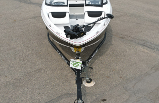 2017 Tahoe 500 TF Fiberglass Bowrider Runabouts Pre-owned Boats Exclusive Auto Marine inboard motor fishing boat