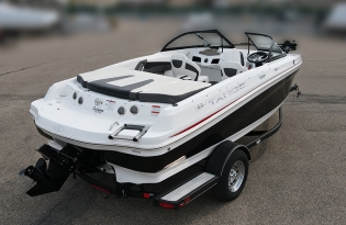 2017 Tahoe 500 TF Fiberglass Bowrider Runabouts Pre-owned Boats Exclusive Auto Marine inboard motor fishing boat