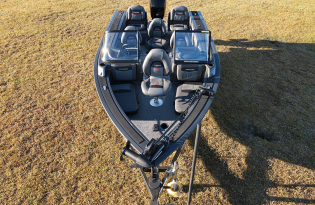 2021 Tracker Targa V18 Combo Pre-owned Boat Exclusive Auto Marine  Deep V fishing boat power boat outboard motor