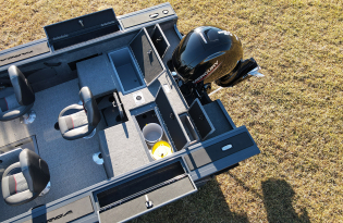 2021 Tracker Targa V18 Combo Pre-owned Boat Exclusive Auto Marine  Deep V fishing boat power boat outboard motor