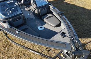 2021 Tracker Targa V18 Combo Pre-owned Boat Exclusive Auto Marine  Deep V fishing boat power boat outboard motor