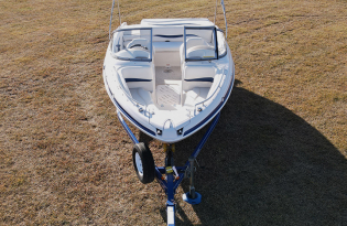 2007 Tahoe Q7i Sport Pre-owned boat Exclusive Auto Marine BowRider Fiberglass boat power boat stern