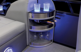 2022 Regency 230 LE3 Sport Exclusive Auto Marine Luxury Pontoon power boat outboard motor