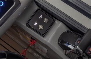 2022 Regency 230 LE3 Exclusive Auto Marine Luxury Pontoon power boat outboard motor