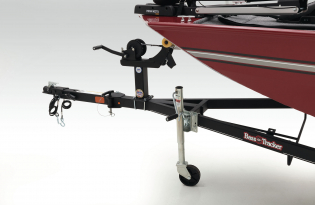 2021 BASS TRACKER® Classic XL Mod-V boats Tracker Aluminum fishing boats Exclusive Auto Marine