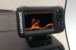 2021 BASS TRACKER® Classic XL Mod-V boats Tracker Aluminum fishing boats Exclusive Auto Marine