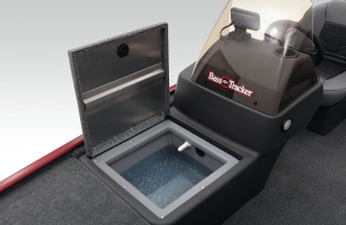 2021 BASS TRACKER® Classic XL Mod-V boats Tracker Aluminum fishing boats Exclusive Auto Marine