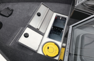 2022 Tracker Pro Guide V-16  WT  Exclusive Auto Marine aluminum fishing boat power boat outboard  motor