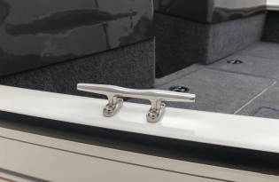 2022 Tracker Pro Guide V-16  WT  Exclusive Auto Marine aluminum fishing boat power boat outboard  motor