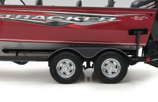 2022 Tracker Targa V18 Combo Exclusive Auto Marine  aluminum fishing boat power boat outboard motors