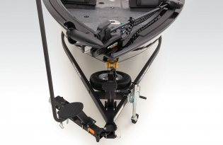 2022 Tracker Targa V19 Walk Thru Exclusive Auto Marine aluminum fishing boat power boat outboard motor