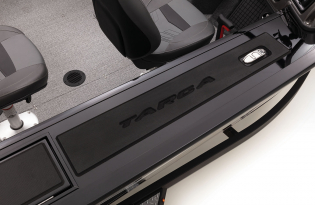 2022 Tracker Targa V19 Walk Thru Exclusive Auto Marine aluminum fishing boat power boat outboard motor