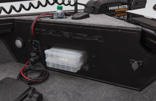 2022 Tracker Targa V19 Walk Thru Exclusive Auto Marine aluminum fishing boat power boat outboard motor