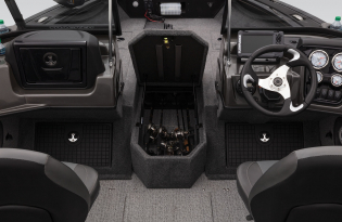 2022 Tracker Targa V19 Walk Thru Exclusive Auto Marine aluminum fishing boat power boat outboard motor