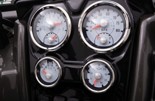 2022 Tracker Targa V19 Walk Thru Exclusive Auto Marine aluminum fishing boat power boat outboard motor