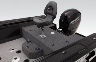 2022 Tracker Targa V19 Walk Thru Exclusive Auto Marine aluminum fishing boat power boat outboard motor